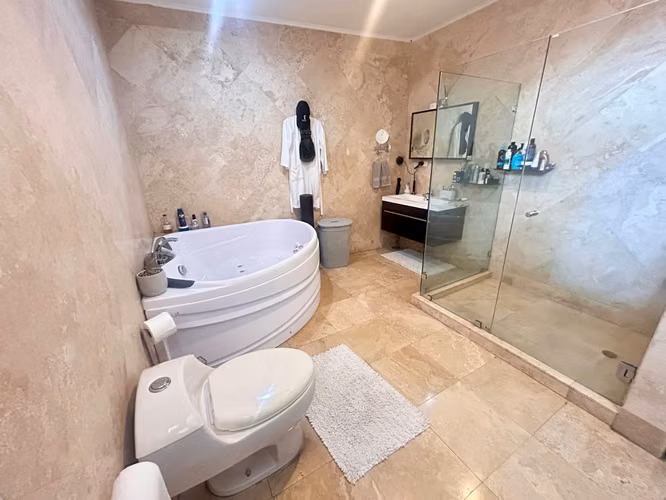 id # 40551 venta de Amplia y Moderna Casa de habitación planta baja - Imagen 3