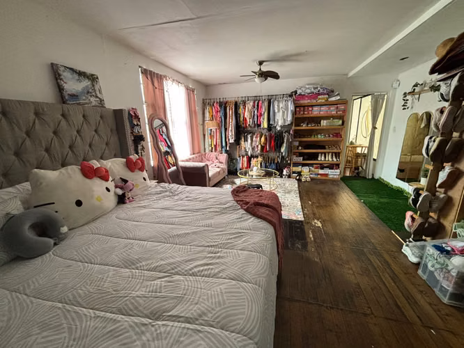 Se vende propiedad comercial sobre el paseo colon! 5858