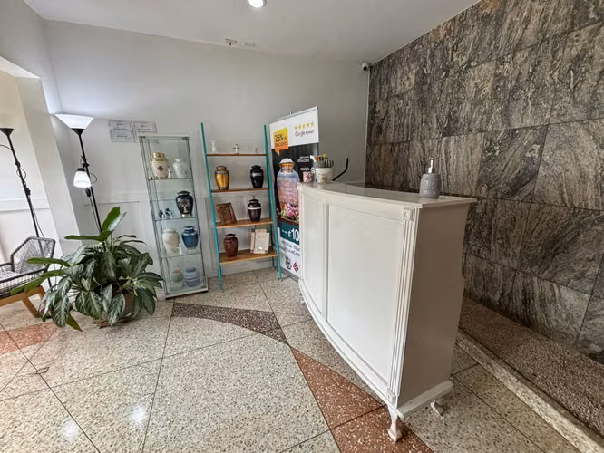 Se vende propiedad comercial sobre el paseo colon! 5858