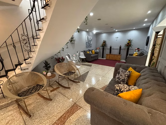 Se vende propiedad comercial sobre el paseo colon! 5858