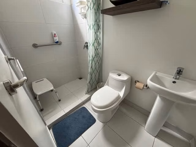 Moderna casa en condominio en venta en Curridabat, 5855