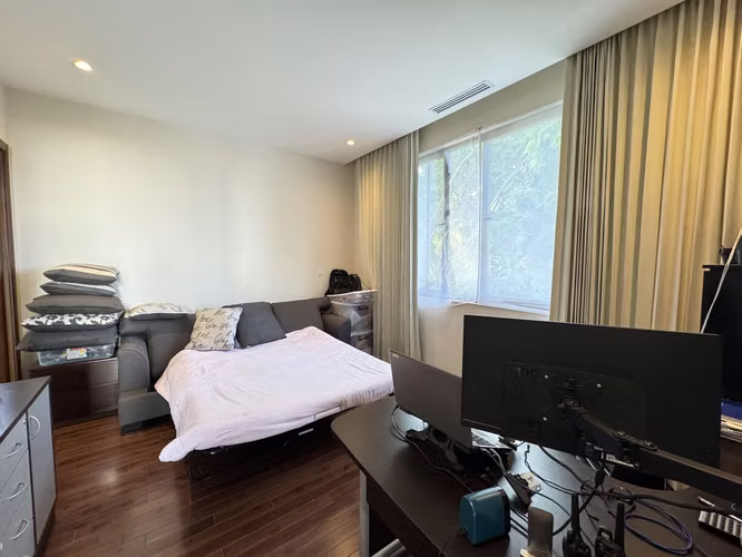 Se vende Casa de lujo en Valle del Sol, Pozos, Santa Ana (AD).