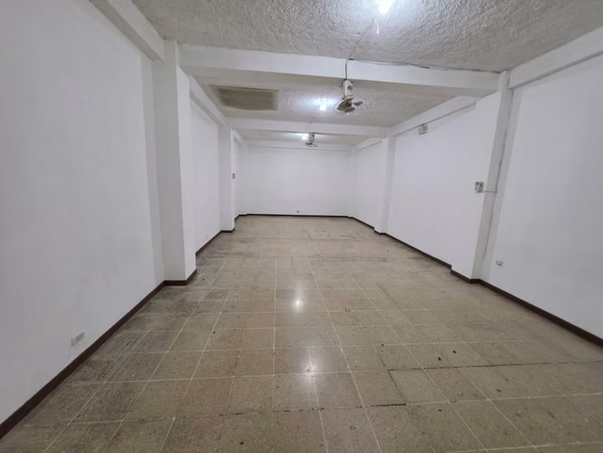 SE VENDE EDIFICIO COMERCIAL - MATA REDONDA