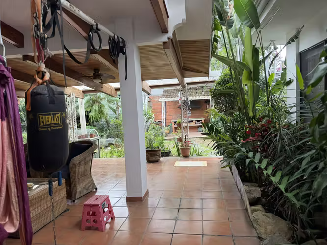Linda propiedad en venta en Laureles Escazú