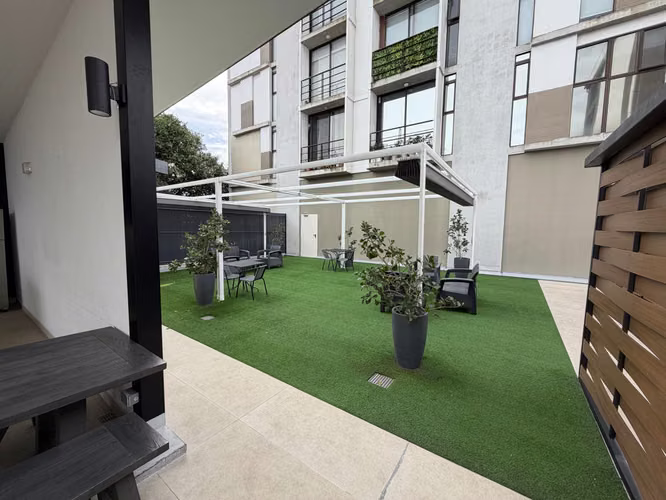 Apartamento Moderno en Venta en Tibás con Amenidades Premium y Plusvalía