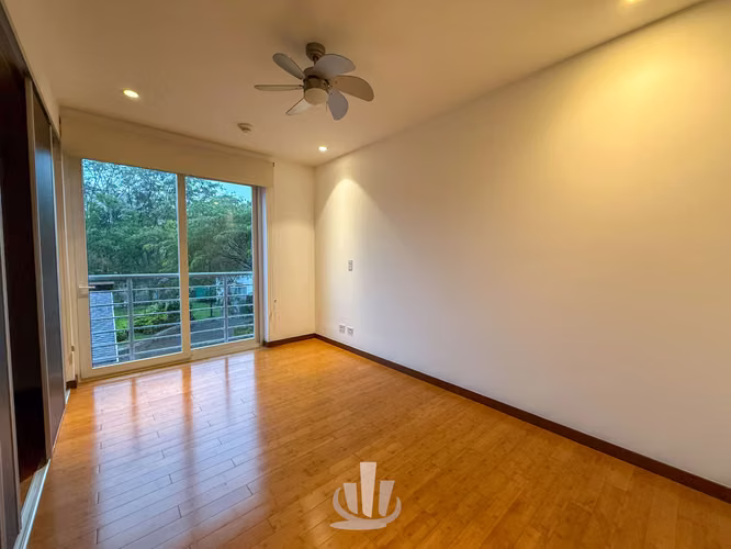 Venta de Apartamento – Distrito 4, Edificio 2, Piso 2
