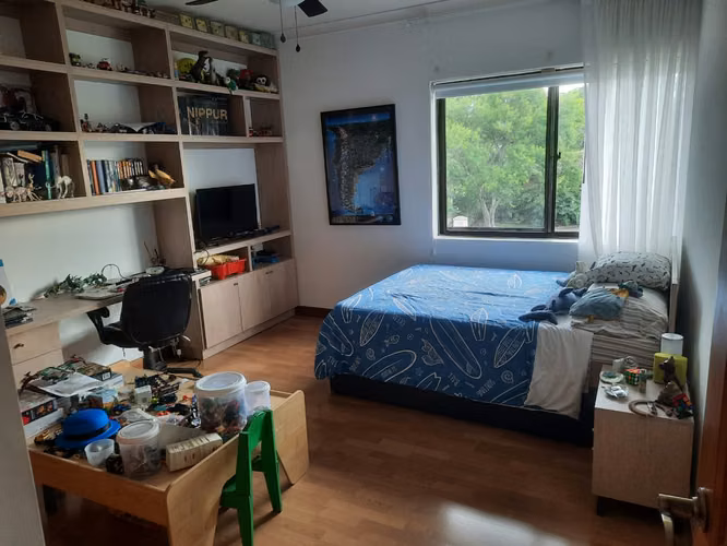 ALQUILER DE CASA EN CONDOMINIO PUERTA DE HIERRO*