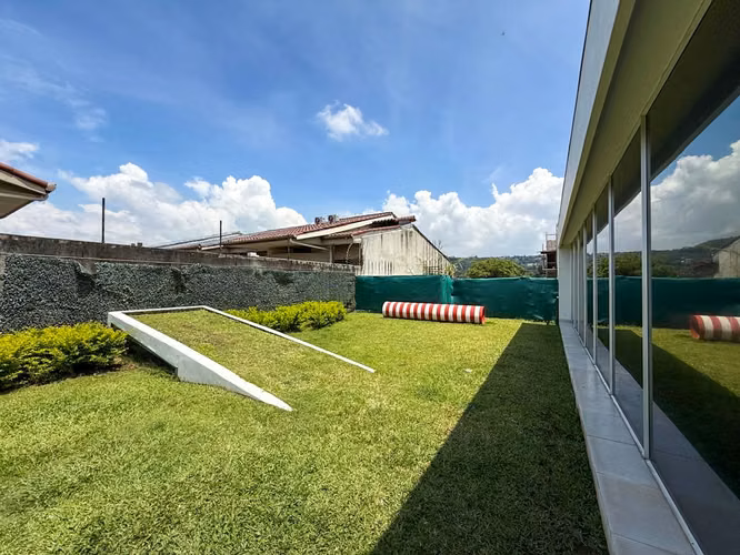 VENTA DE APARTAMENTOS EN SANTA ANA PARA ESTRENAR* - Imagen 18