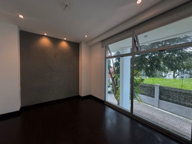 ALQUILER/VENTA DE CASA EN ESCAZÚ - Imagen 9