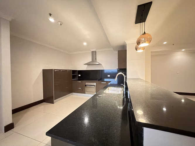 Apartamento en alquiler piso 9 sin muebles - Torre en Sabana Sur - Imagen 7