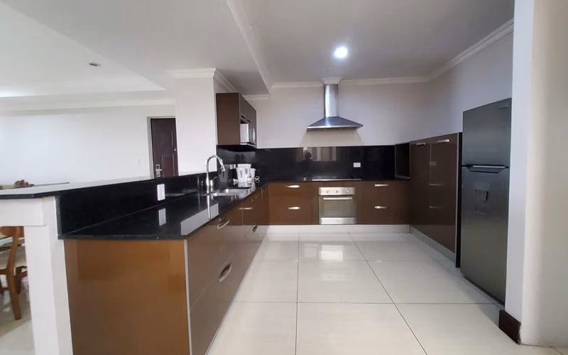 Apartamento en alquiler piso 9 sin muebles - Torre en Sabana Sur - Imagen 11