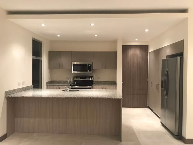 Apartamento en Alquiler · Condominio Kuora · Lindora, Santa Ana