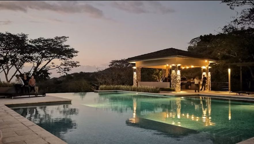 Venta de apartamento - Tu refugio moderno en Lomas del Valle - Imagen 4