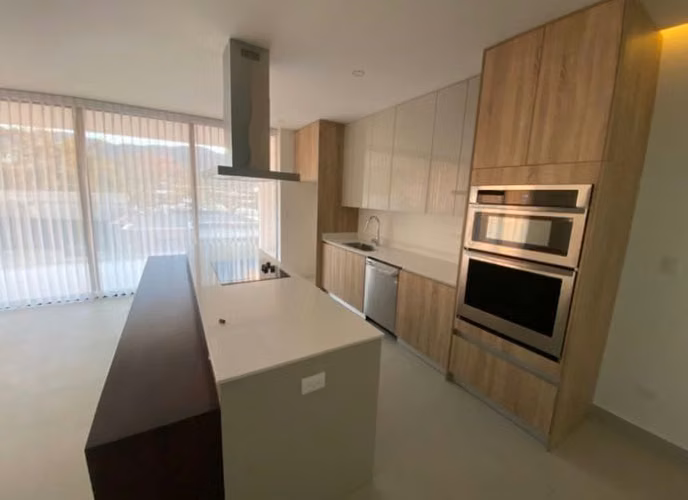 ALQUILER DE CASA EN CONDOMINIO EN POZOS - Imagen 2