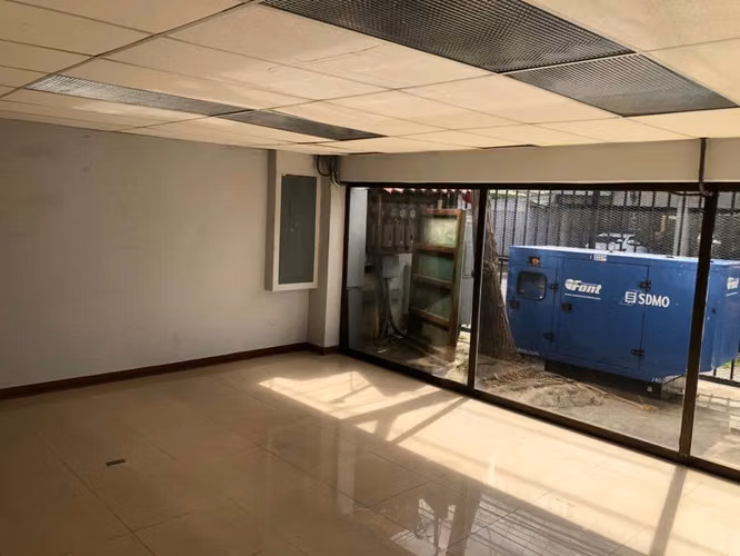 Edificio en alquiler en Sabana Sur - Imagen 6