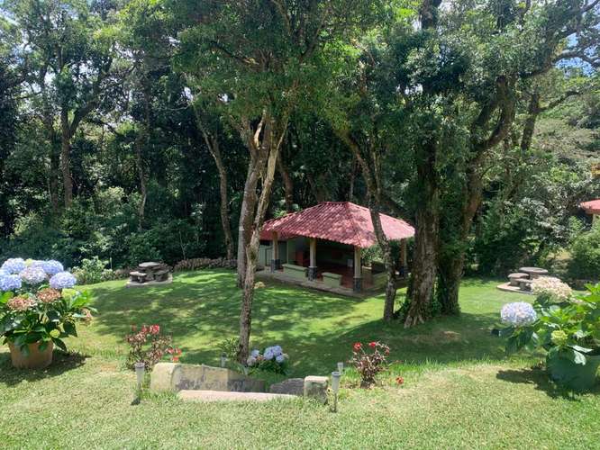 Venta de Hermosa casa en las montañas de San Rafael de Heredia, Residencial - Imagen 17