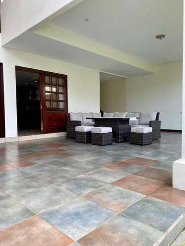 Venta de casa amplia, en Santo Domingo. 5870 - Imagen 18