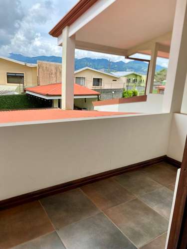 Venta de casa amplia, en Santo Domingo. 5870 - Imagen 16