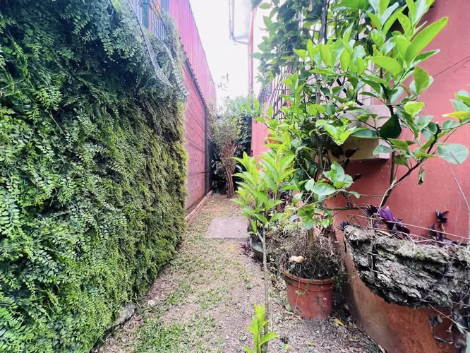 Venta de Edificio de dos plantas en Cartago cerca del Automercado