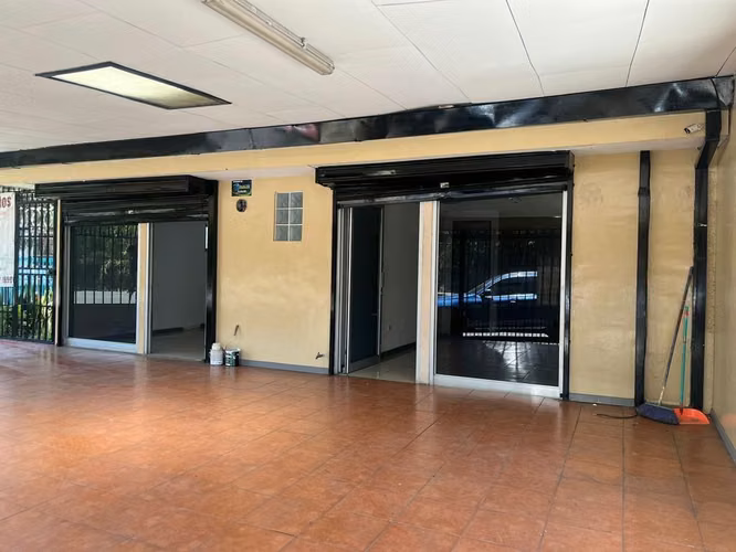 San Francisco de Dos Ríos | negotiation · Corner Property with 2 Commercial Units · Mixed Use