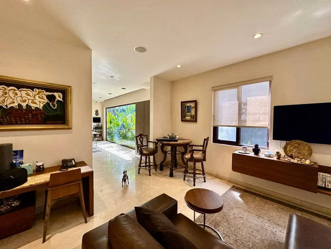 Residencia Mediterránea de Lujo en Venta en Santa Ana