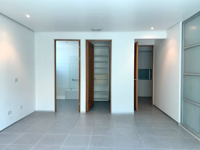 VENTA APARTAMENTO EN SANTA ANA CENTRO
