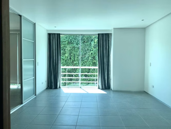 VENTA APARTAMENTO EN SANTA ANA CENTRO