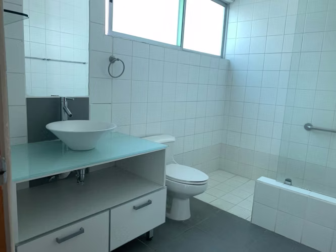 VENTA APARTAMENTO EN SANTA ANA CENTRO
