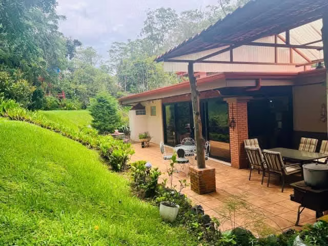 Venta de casa en San Rafael de Heredia