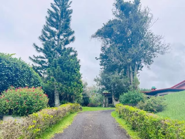 Venta de casa en San Rafael de Heredia
