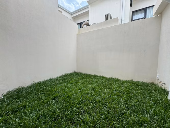 ALQUILER DE CASA NUEVA EN CONDOMINIO, SANTA ANA* - Imagen 5
