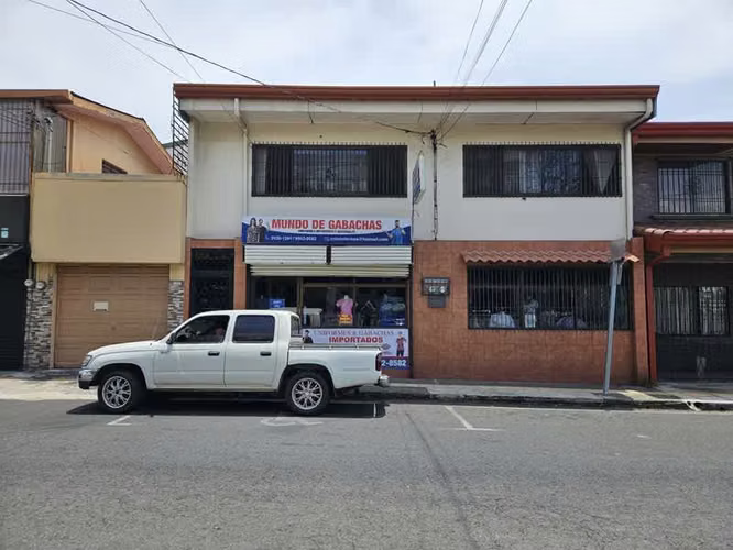 Prime Investment Opportunity in Downtown Alajuela: Commercial Space with Residen