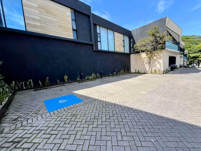 VENTA DE CASA EN DENDERA ESCAZÚ