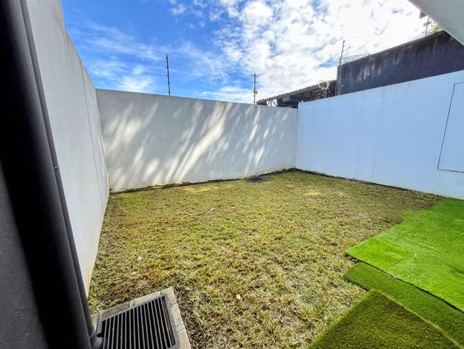 VENTA DE CASA EN DENDERA ESCAZÚ