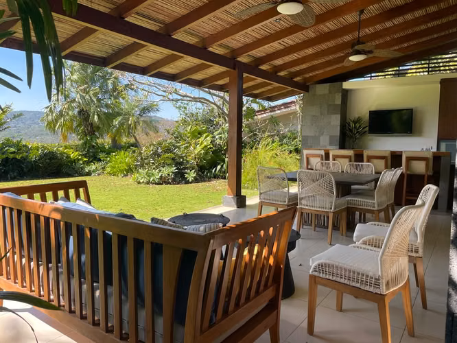 Venta de Casa en Hacienda Los Reyes Guácima Alajuela - Imagen 2