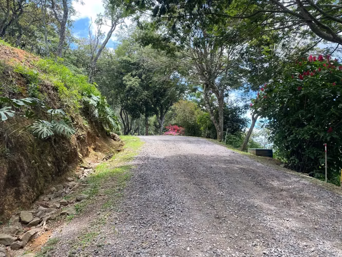 Venta de Lotes con Vista Inmejorable, Santa Ana. 4724 - Imagen 13
