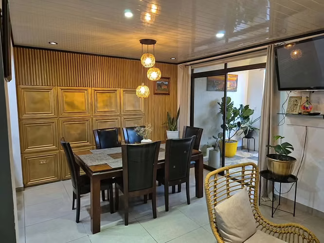CASA DE 2 PLANTAS, CONDOMINIO LA RUEDA, CARTAGO EL GUARCO, COD LR-139