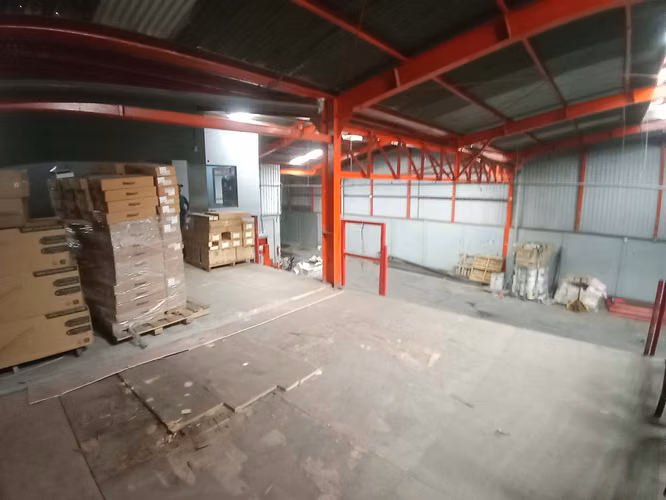 VENTA  DE BODEGA EN HEREDIA - Imagen 8