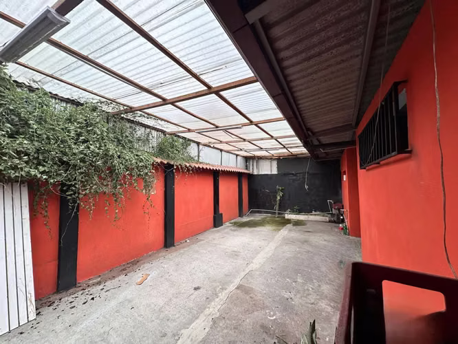 Venta de plaza comercial en Heredia Centro