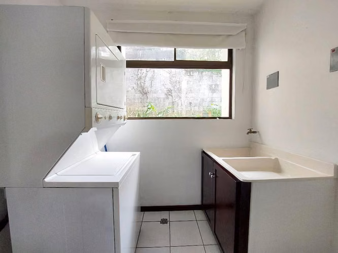 Apartamento Escazu 1 habitación 1.5bñ - Imagen 12