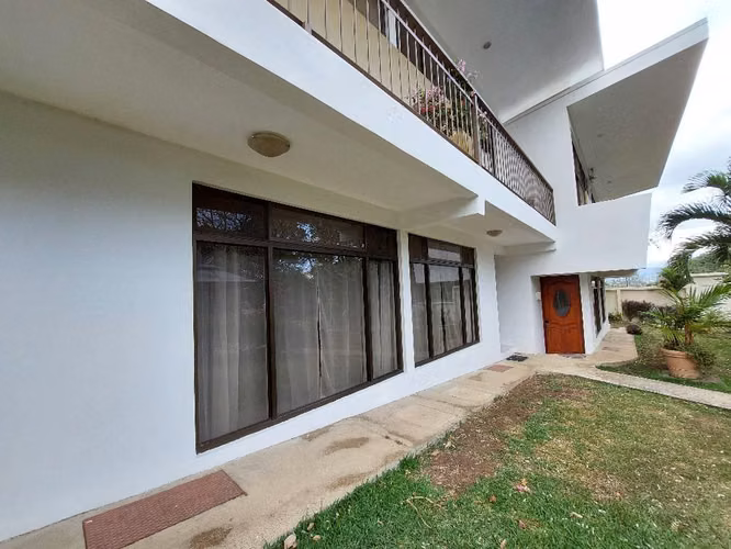 Apartamento Escazu 1 habitación 1.5bñ - Imagen 4
