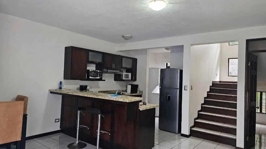 Apartamento Escazu 1 habitación 1.5bñ - Imagen 16