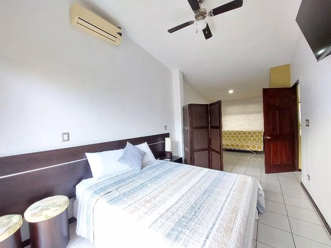 Apartamento Escazu 1 habitación 1.5bñ - Imagen 3