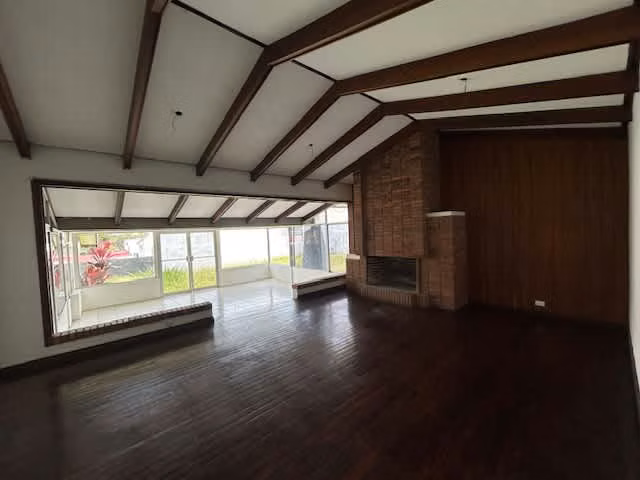 id # 40773 Venta de Casa Comercial sobre calle vieja a Tres Ríos. - Imagen 6