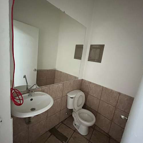 id 40853 Local en Primer Nivel de Plaza Comercial en Curridabat - Imagen 12