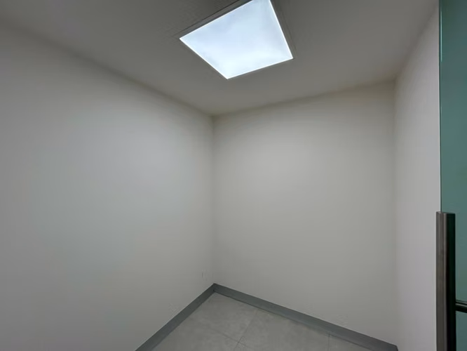 Alquiler de Espacio de Oficina en Guayabos #40835 - Imagen 7