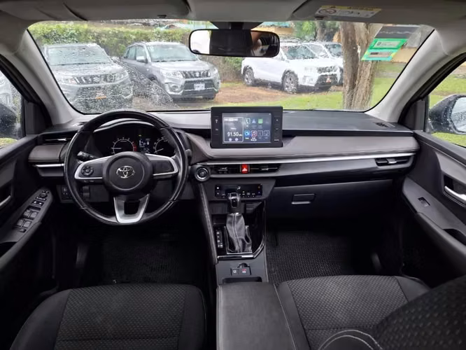 Toyota Yaris 2024 - Imagen 4