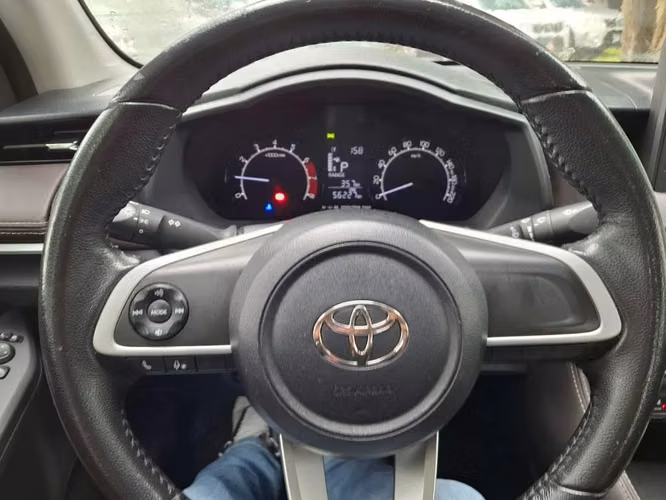 Toyota Yaris 2024 - Imagen 5