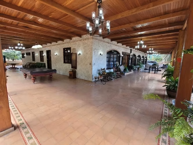 VCASA-4077 SANTA ANA, RIO ORO. SPECTACULAR PROPERTY. AN EXCELLENT INVESTMENT!