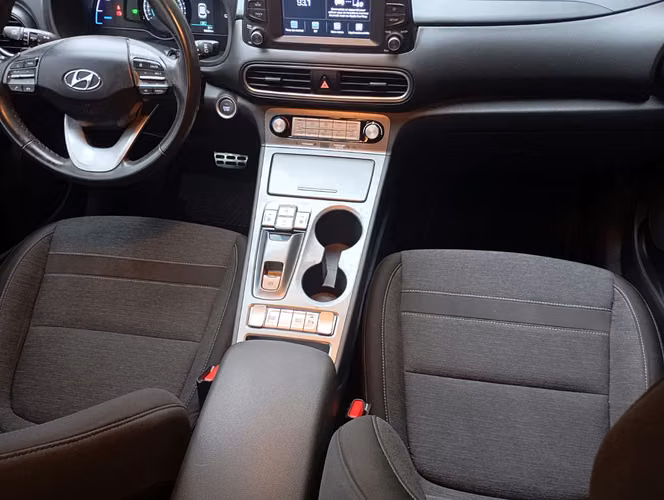 HYUNDAI KONA GL 2021